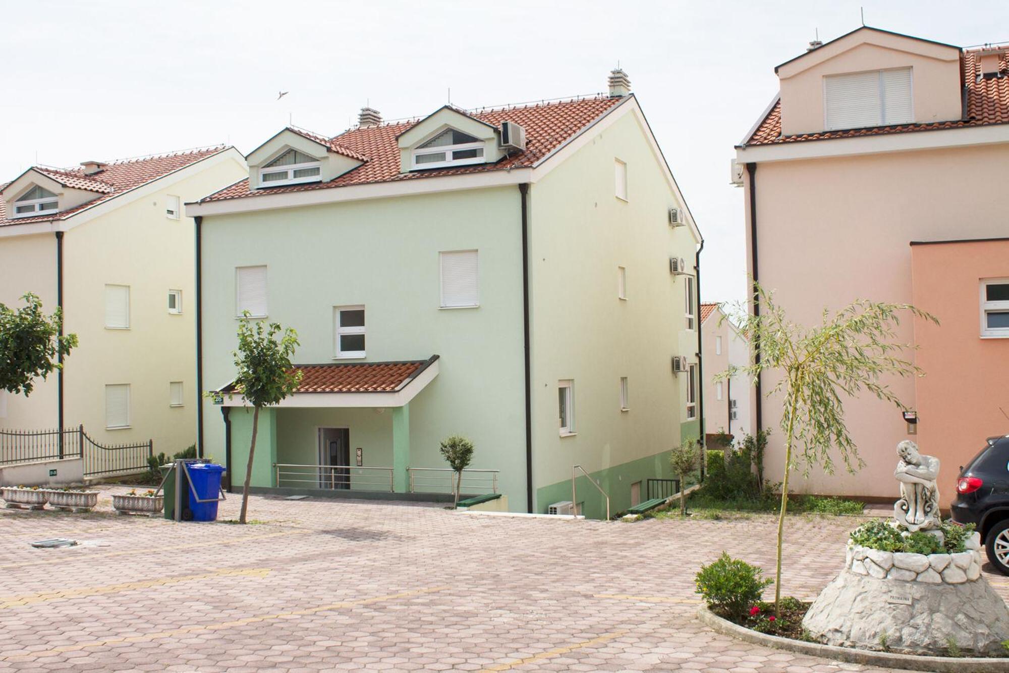 Apartment Paula Promajna Exterior foto
